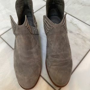 Vince Camuto suede booties size 9